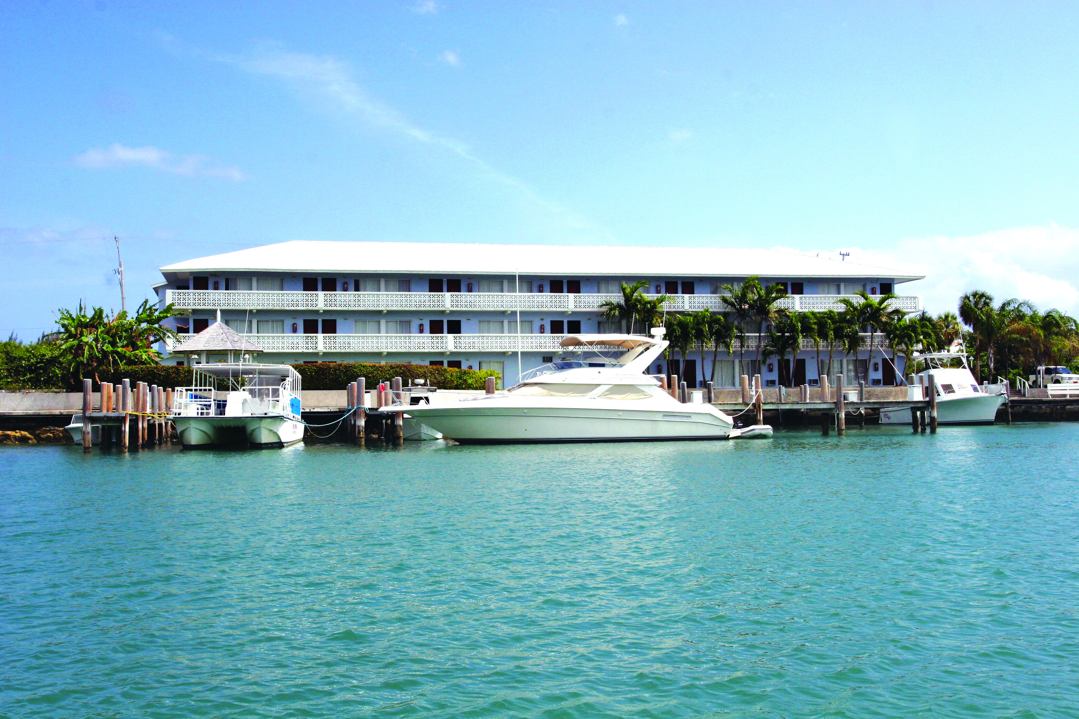Flamingo Bay Hotel & Marina Freeport Exterior foto