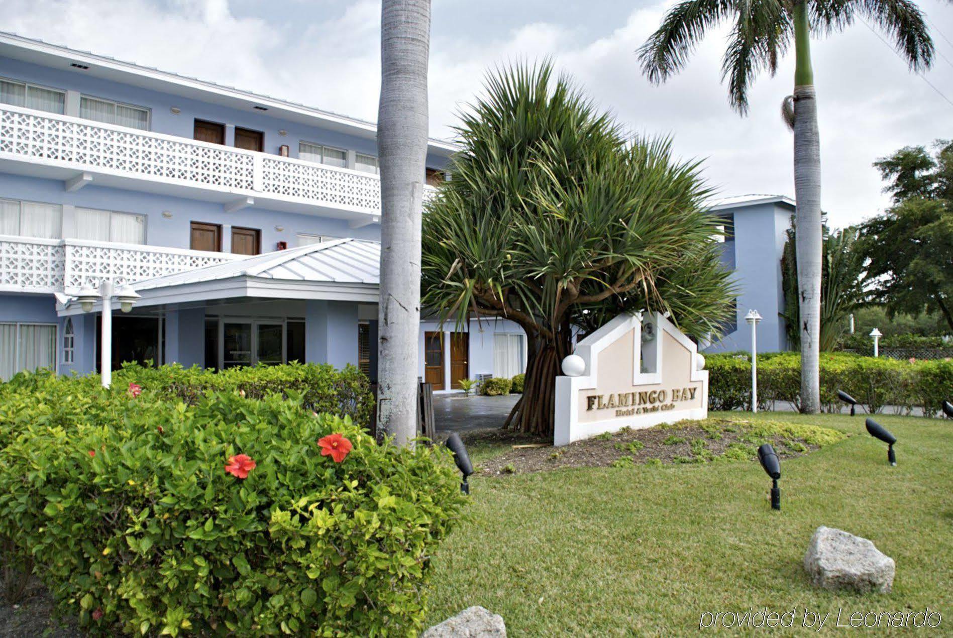 Flamingo Bay Hotel & Marina Freeport Exterior foto